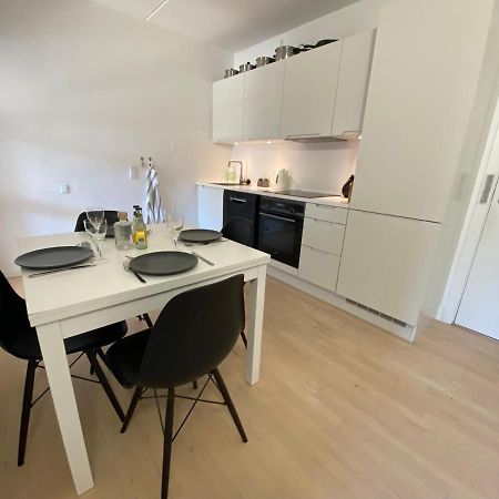 Central Copenhagen Apt With Balcony, Free Parking W Elevator Eksteriør billede